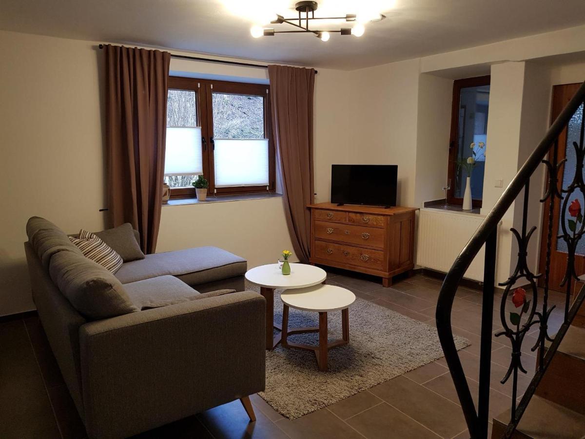 Ferienwohnung Im Brohlbachtal Kaifenheim Экстерьер фото